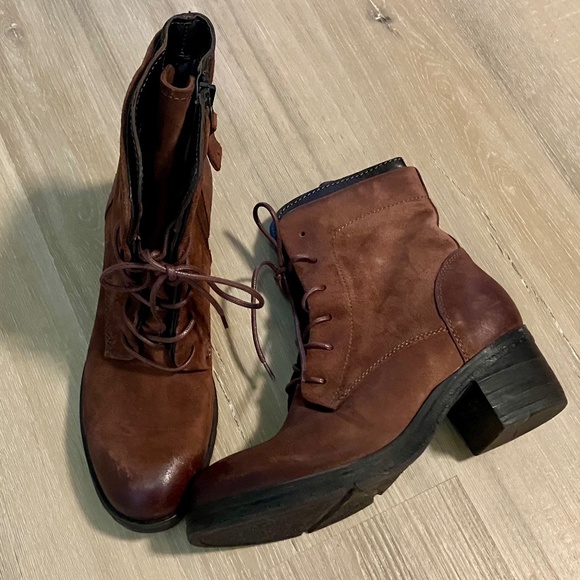 Miz Mooz NWOT Side Zip Boots - Picture 3 of 7